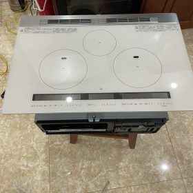 Bếp từ Nhật nội địa Hitachi HT-M8STWF size 75cm