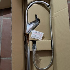 Vòi rửa bát TOTO TKN34PBRRA đầu vòi rút 65cm model 2023