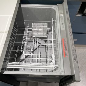 Máy rửa bát âm tủ Panasonic NP-60MS8S